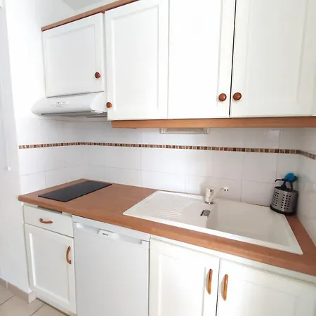 Appartement Avec Piscine En Centre Ville Uzès Exterior foto
