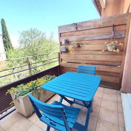Appartement Avec Piscine En Centre Ville Uzès Exterior foto